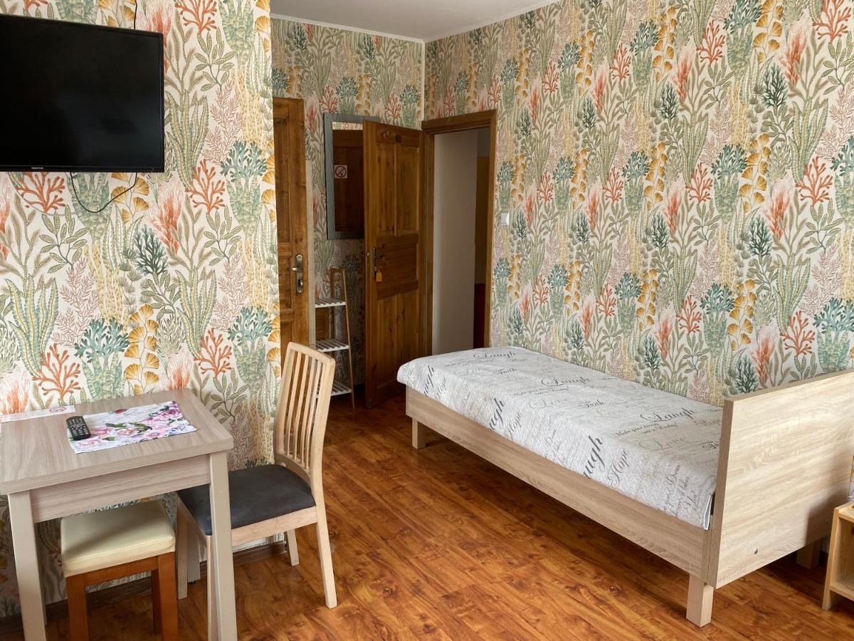 Babie Lato Hotel Leśna Kültér fotó